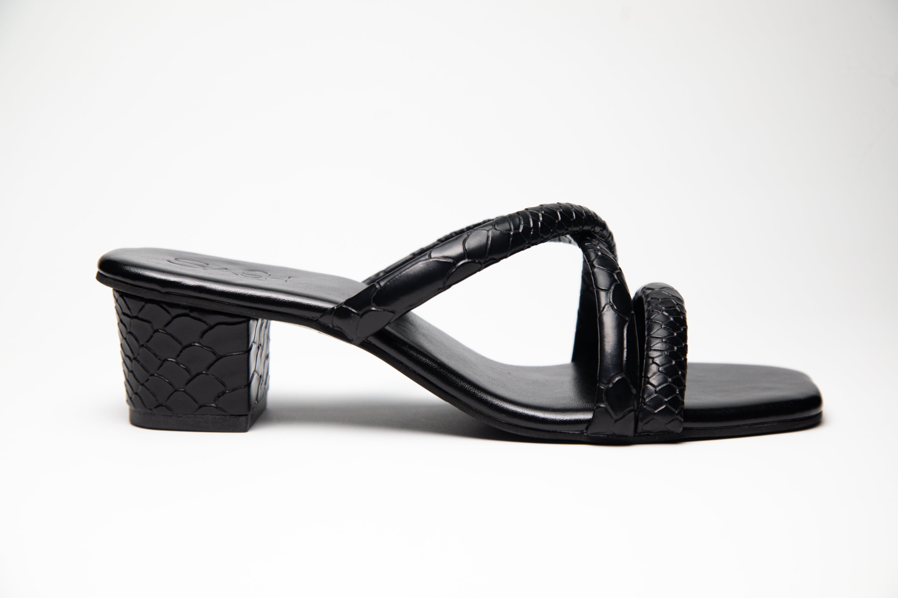 Cross Strapped Blocks - Black